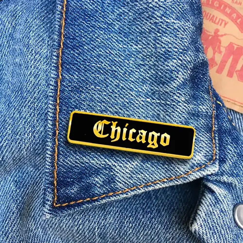 Chicago Old English Pin