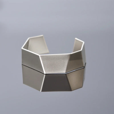 Kiri Bangle Bracelet