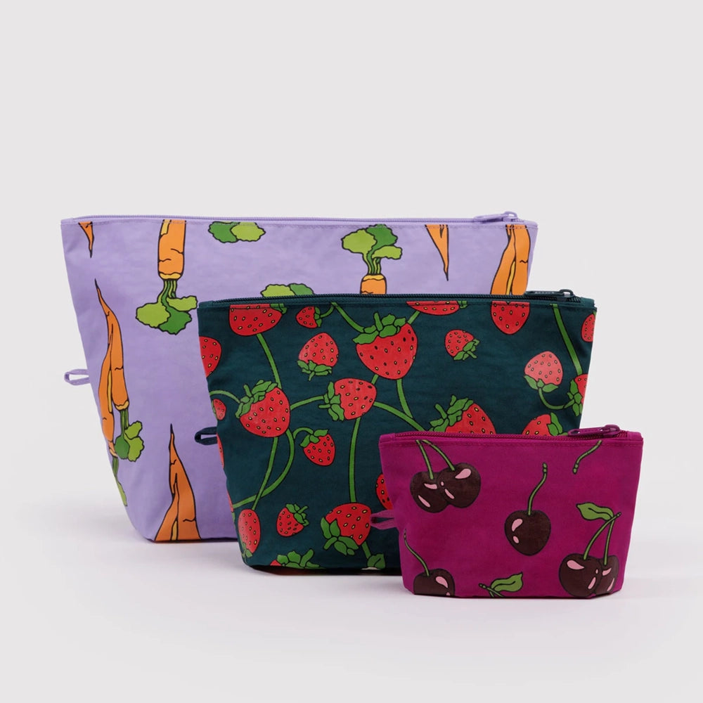 Baggu Carrots & Berries Go Pouch Set