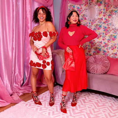 Sheer Cameo Rose Crew Socks