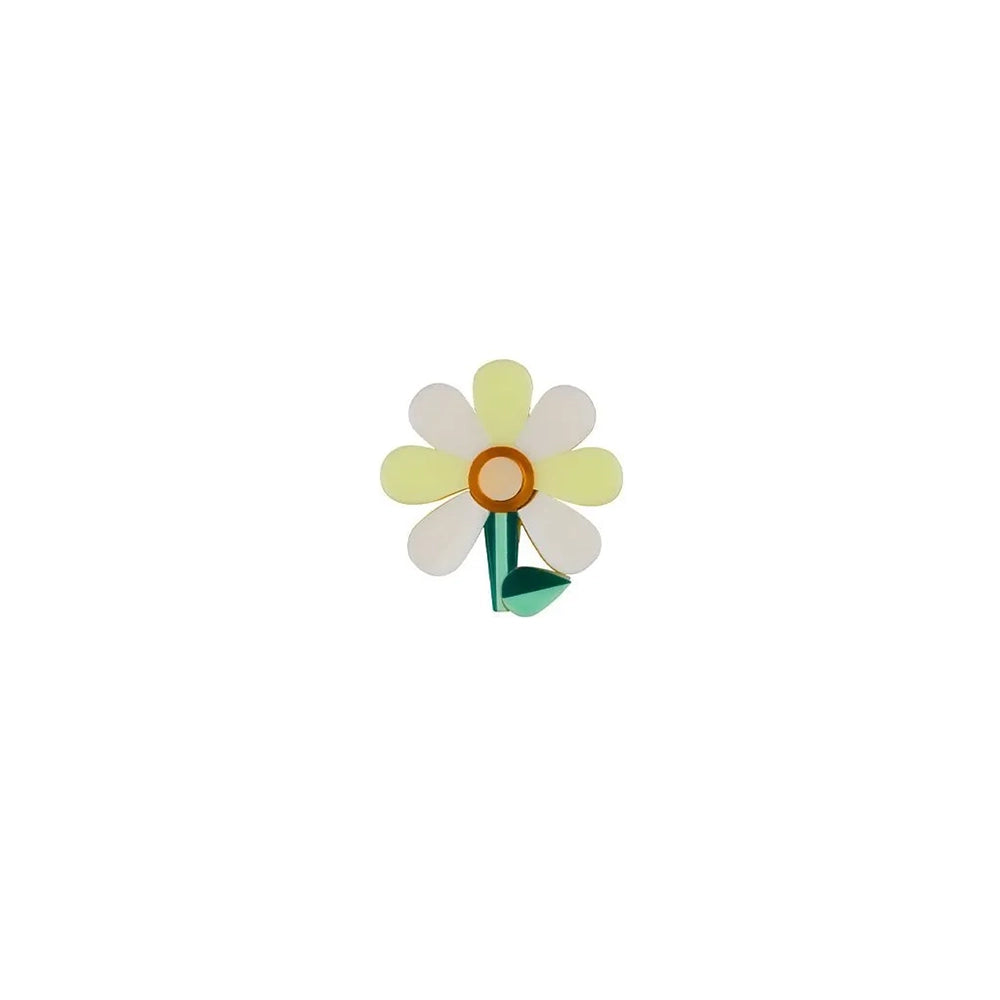 Daisy Figurine Brooch