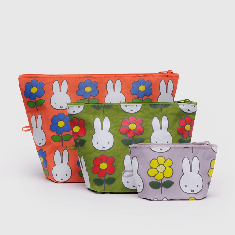 Baggu x Miffy Go Pouch Set – MCA Chicago Store Baggu x Miffy Go Pouch Set – MCA Chicago Store