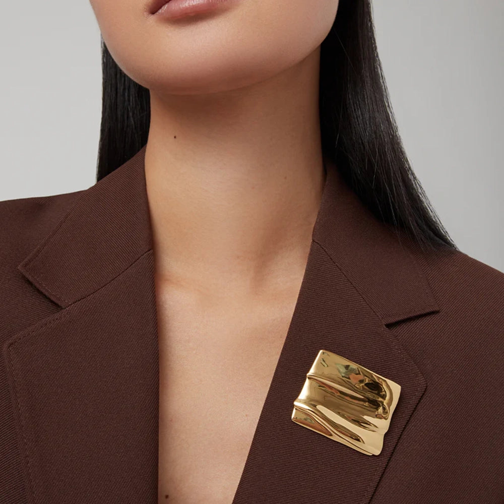 Sundra Brooch