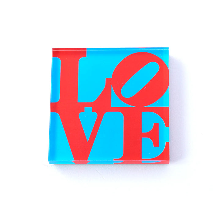 Robert Indiana Love Magnet – MCA Chicago Store