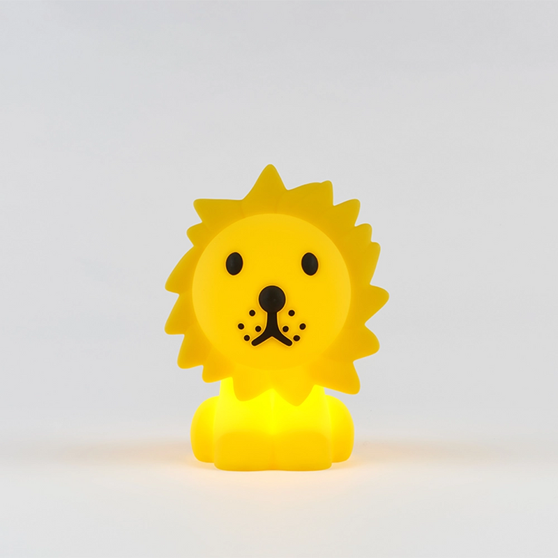 Lion Bundle of Light Lamp