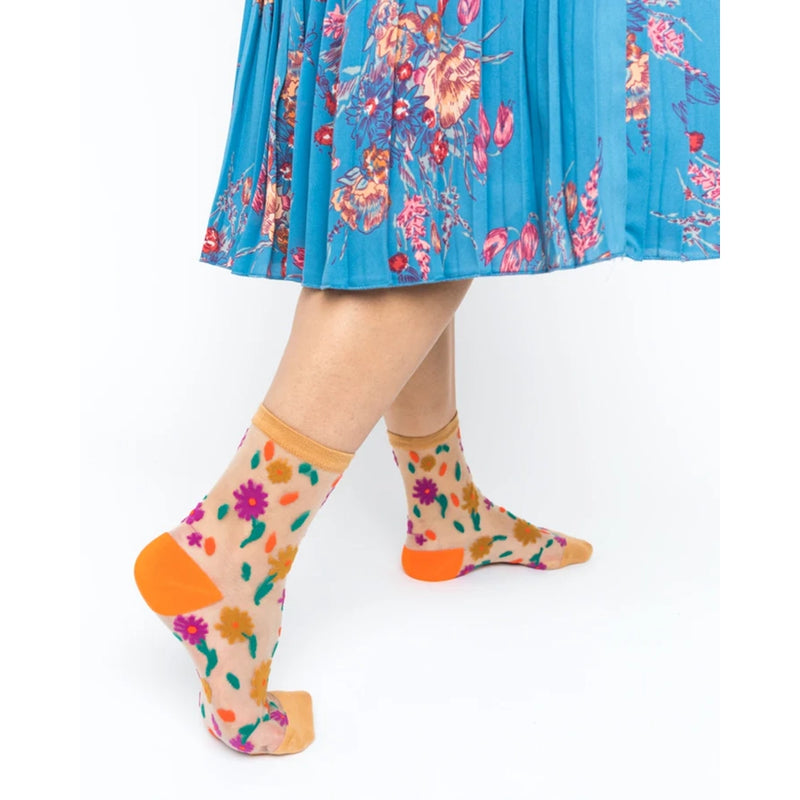 Sheer Ditsy Floral Ankle Socks