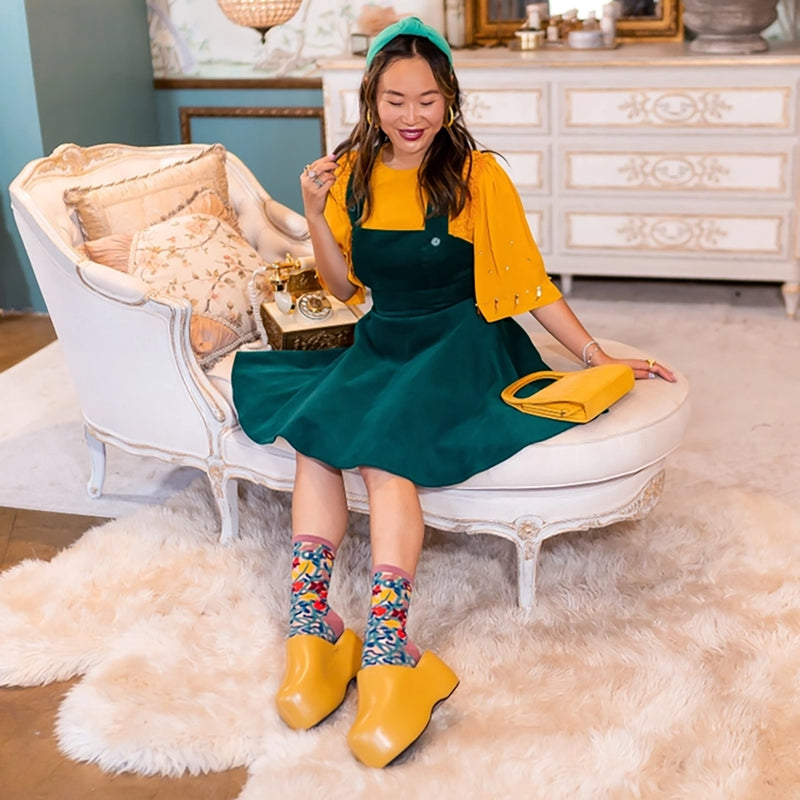 Sheer Tapestry Vines Crew Socks