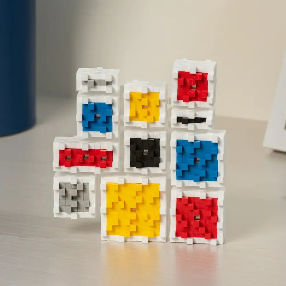 Plus-Plus Mondrian Inspired Link Toy