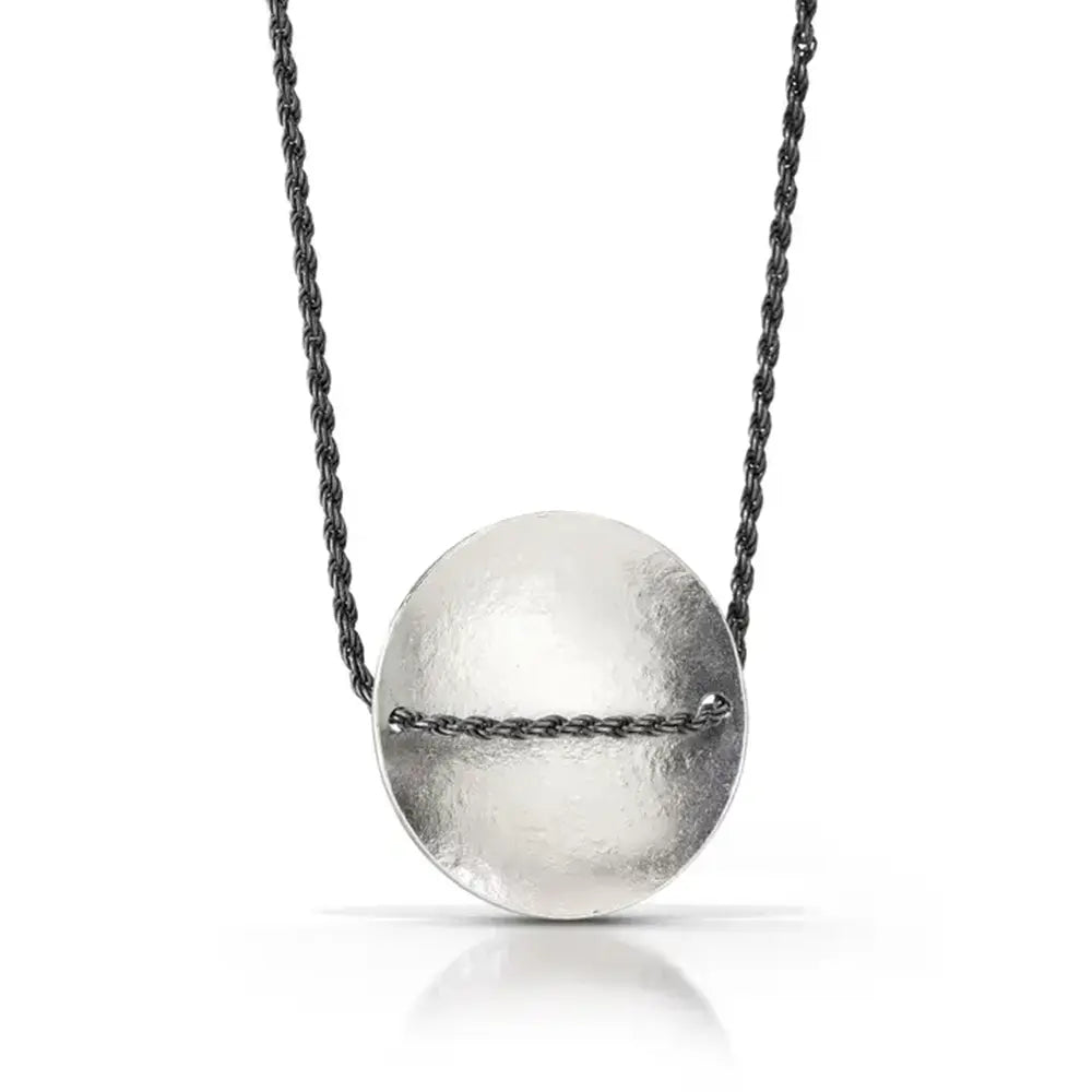 Simple Circle Necklace - Silver