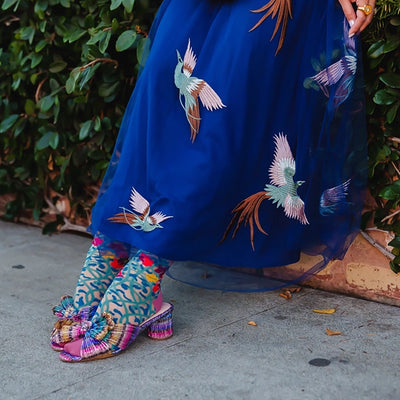 Sheer Tapestry Vines Crew Socks