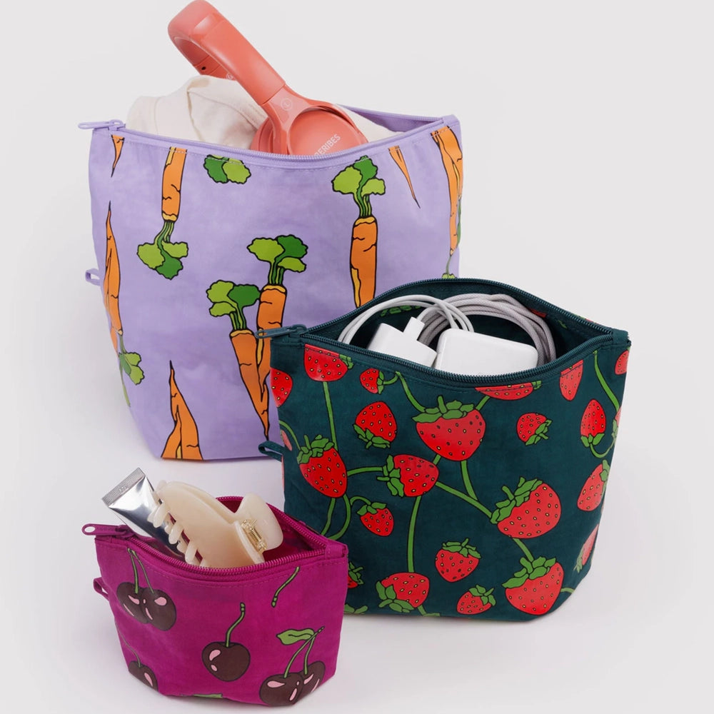 Baggu Carrots & Berries Go Pouch Set