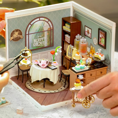 Rolife Miniature House Kit - Sweet Sips Tea