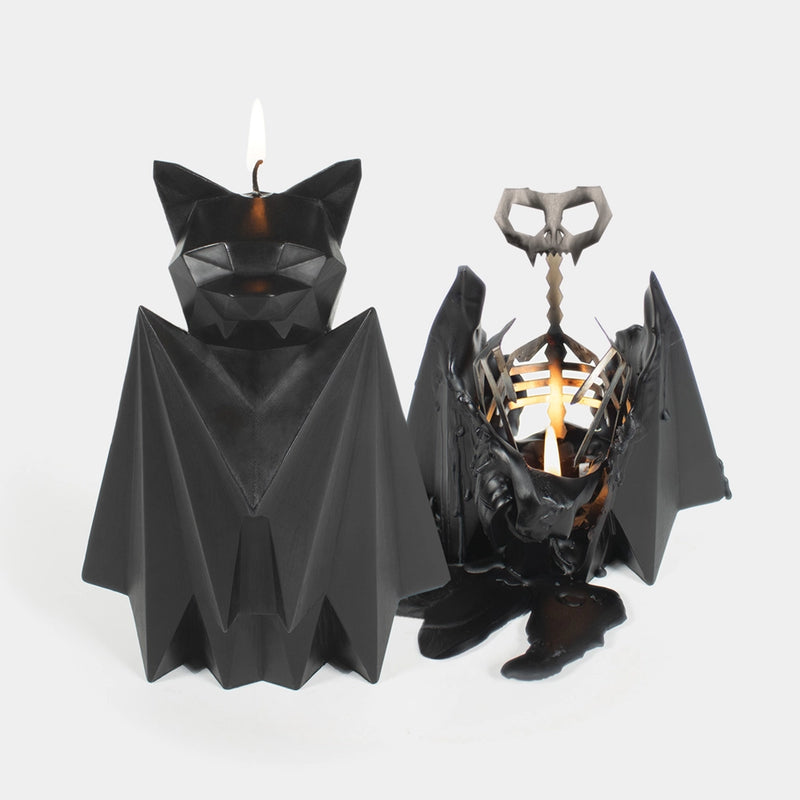 Blaka Bat Skeleton Candle