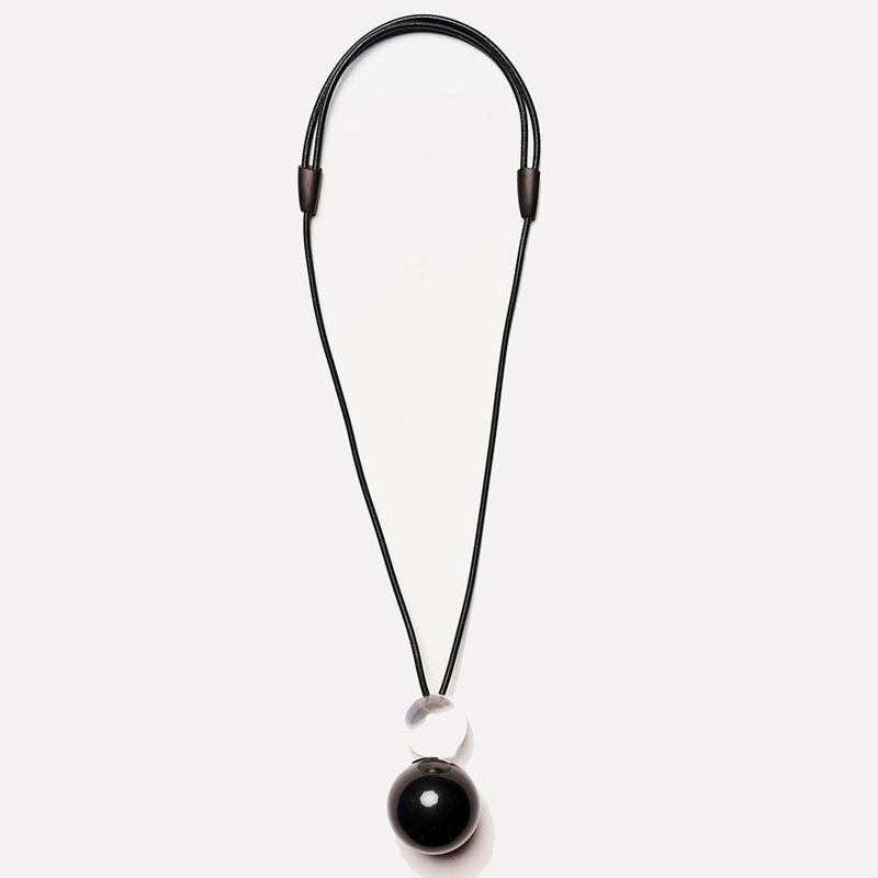 Accera Pendant Necklace Black 