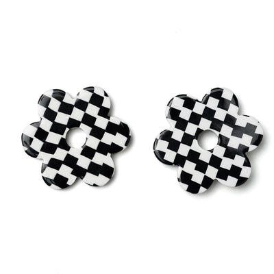Daisy Acetate Earrings - Large Black & White L