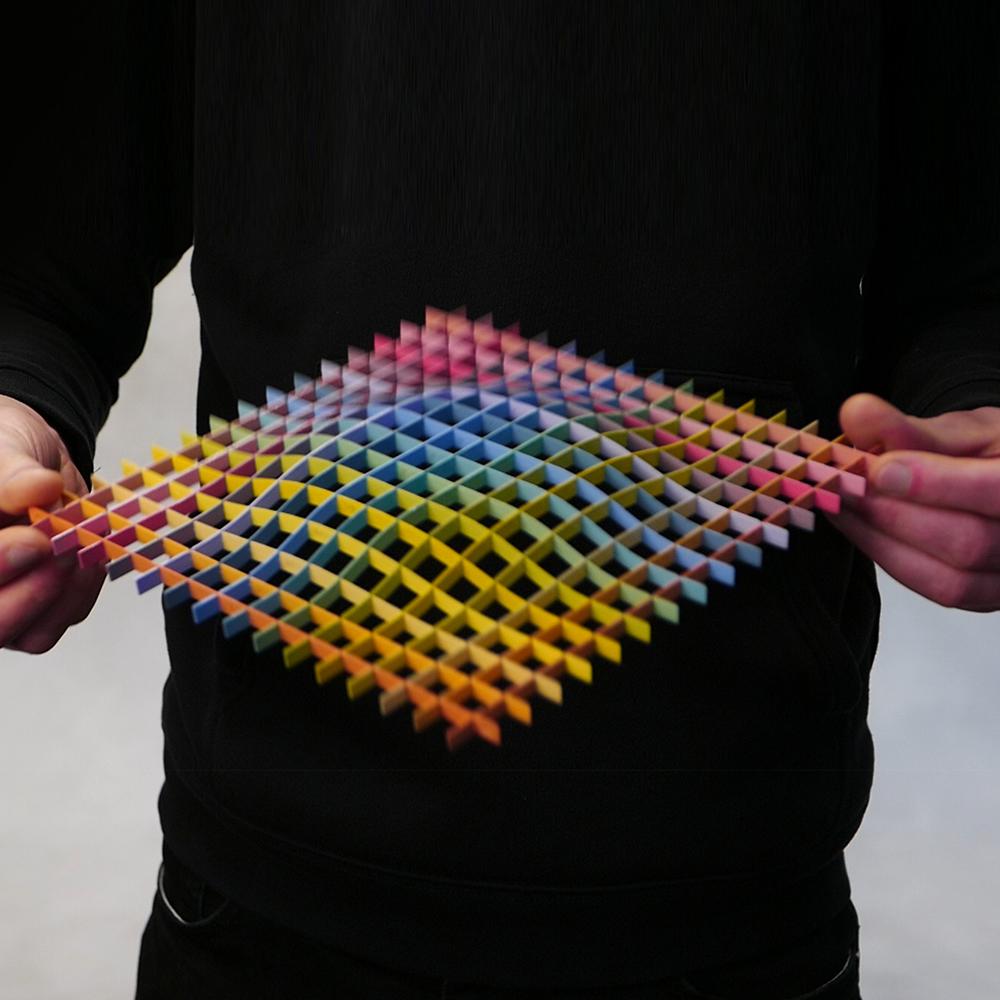 Spectrum Gravity Tray  